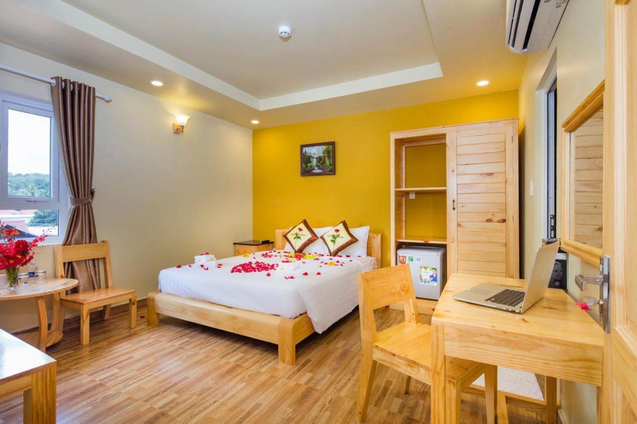 Lucky Phu Quoc Hotel Екстер'єр фото