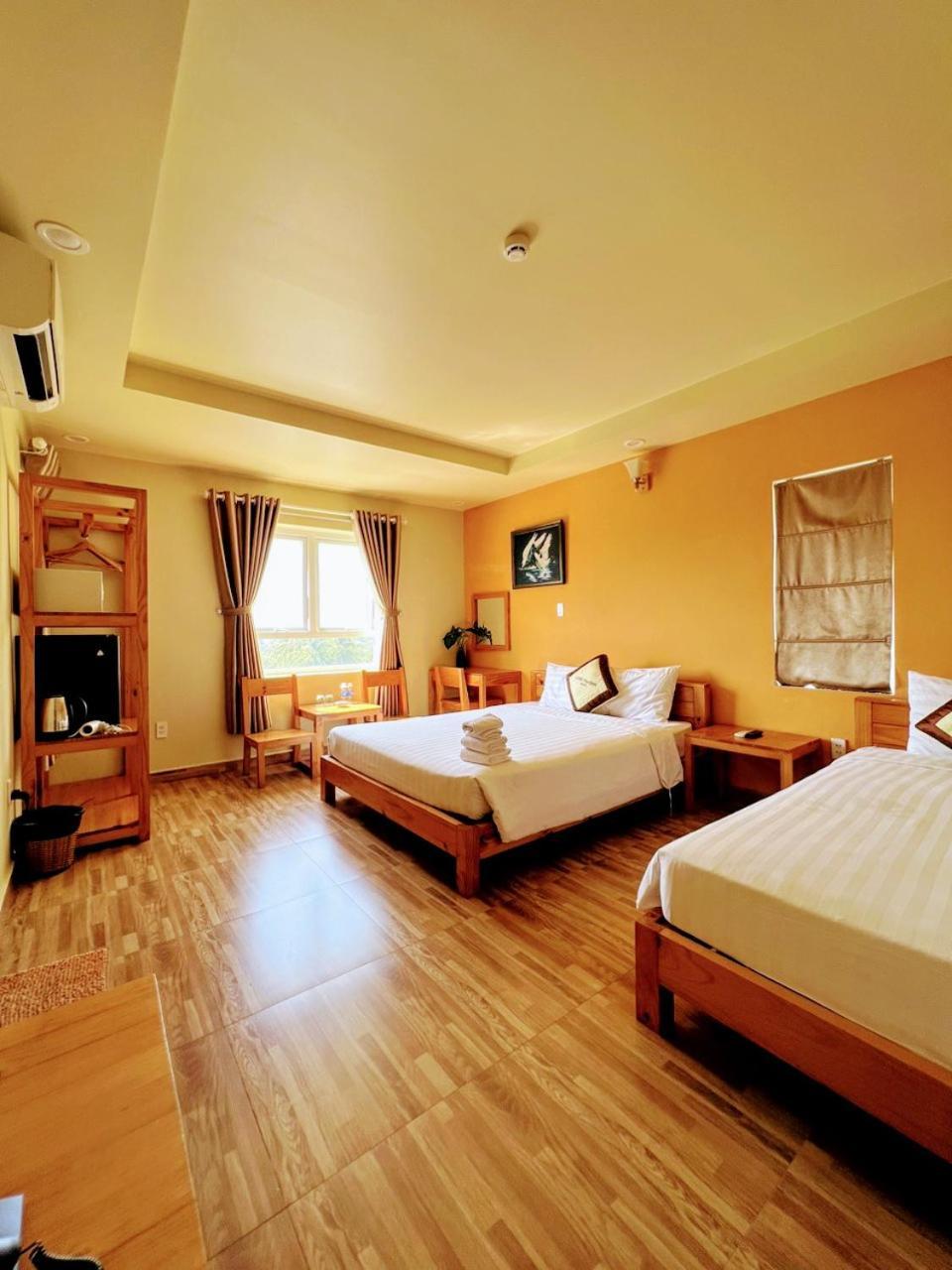 Lucky Phu Quoc Hotel Екстер'єр фото