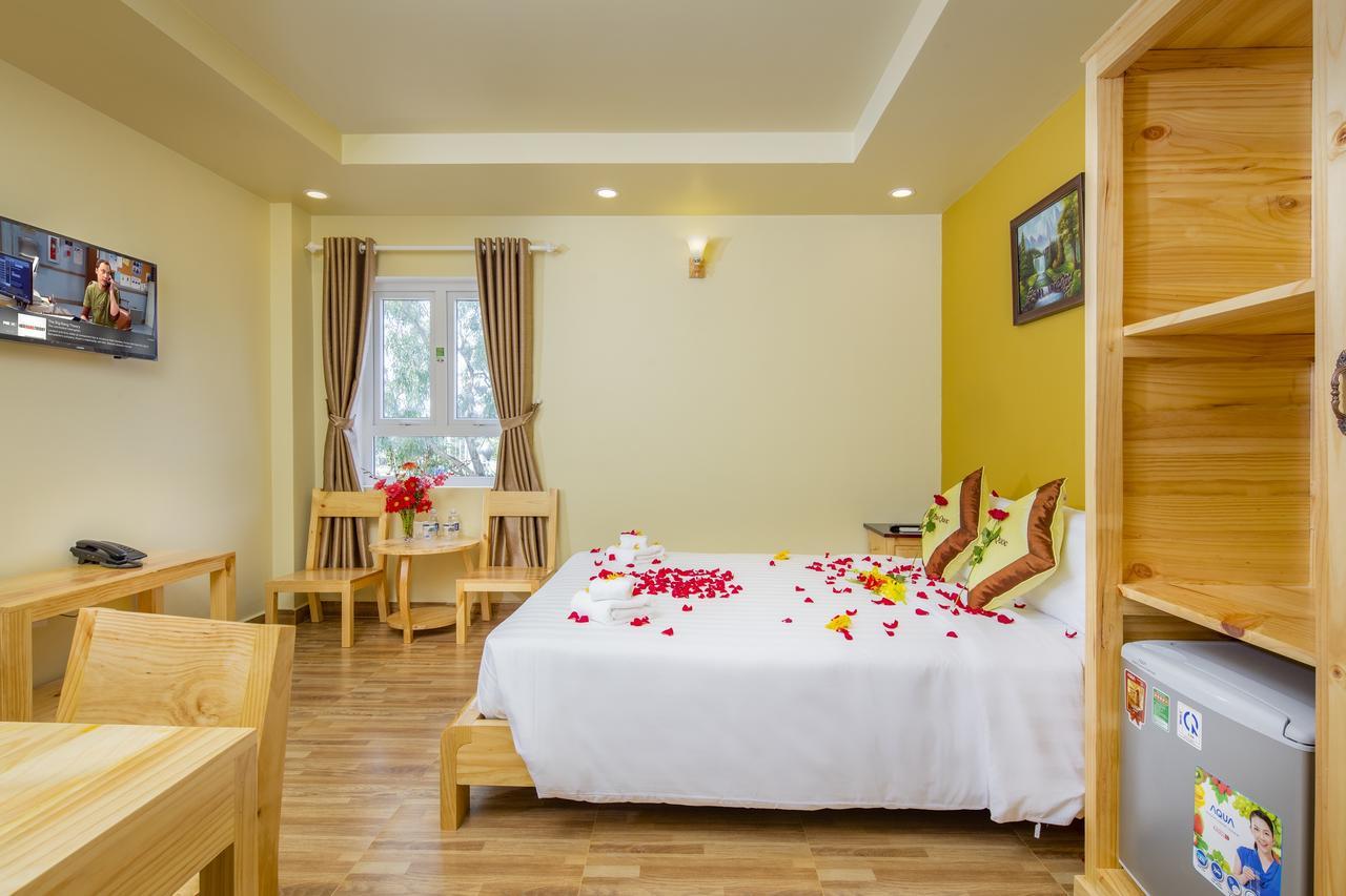Lucky Phu Quoc Hotel Екстер'єр фото